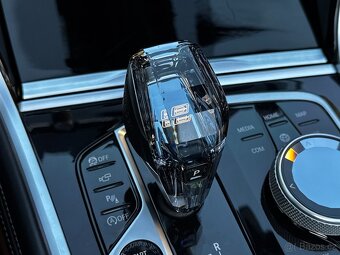 BMW Rad 8 Cabrio 390kw Automat M850i - 10
