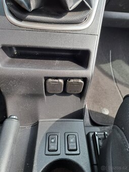 Mazda 5 2.0i 110kw 7míst Center line - 10