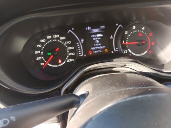 Fiat Tipo 1.6 JTD, 88 kW, r.v. 2017, navigace, klima - 10