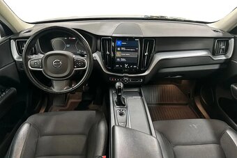 Volvo XC60 D3 Momentum Edition rok 2020 - 10