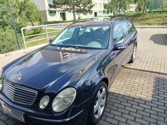 Mercedes E 220 cdi - 10