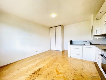 Prodej byt 2+kk, 35 m2, Olomouc, Foerstrova - 10
