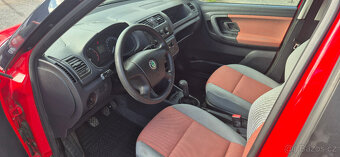 Škoda Fabia, 1.6 I 77KW, NOVÉ V ČR - 10