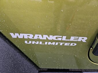 JEEP WRANGLER 3,8 V6 benzín UNLIMITED 4x4 - 10