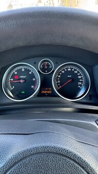 Opel Zafira B - 10