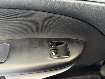 Škoda Octavia 1,2 TSI,2.MAJITEL - 10