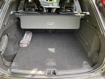 Volvo XC60 2.0 184 kw 5/2018 najeto 108322km - 10