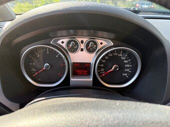 Ford C-Max - 10