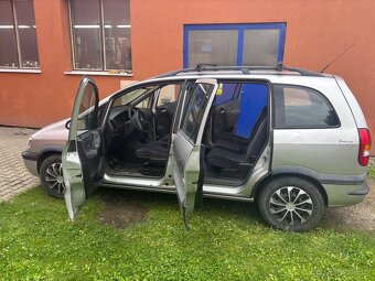 Opel zafira - 10