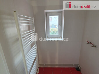 Pronájem, komerční prostor, 56 m2, ul. Fügnerova - 10