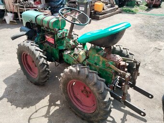 Malotraktor Holder A10 vodník perfektní starty a motor - 10
