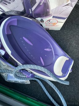 Tefal parní generátor žehlička - 10