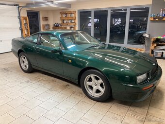 Aston Martin Virage - 10