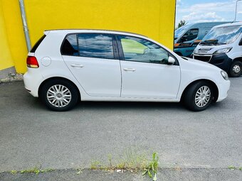 VOLKSWAGEN GOLF 1.4 16V 59 kW PUVOD ČR DIGI KLIMA - 10