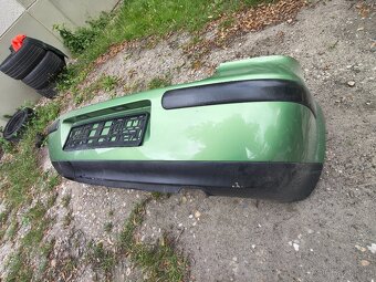 Přední nárazník i čumák s logem, zadní nárazník VW Golf 4 - 10