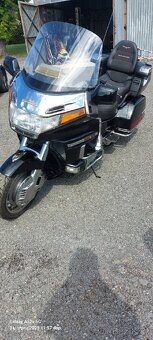 Honda Goldwing - 10