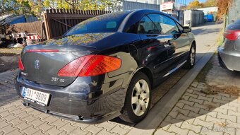 Peugeot 307CC Cabrio s pevnou střechou. 2.0i 100kw - 10