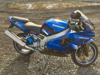 KAWASAKI ZX 9R NINJA - 10