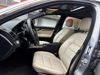 Mercedes-Benz C 220 CDI Avantgarde Kůže Navi Xenony Šíbr - 10