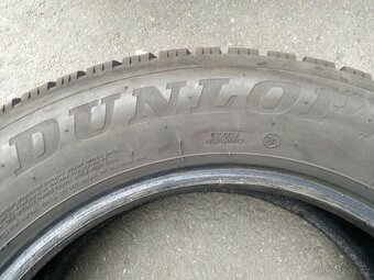 Prodám zimní gumy Dunlop + Uniroyal 205/60 R16 DOT 1624 - 10