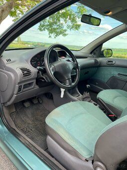 Peugeot 206 1,4i - 10