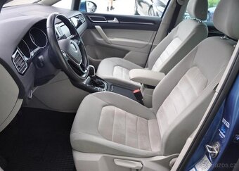 Volkswagen Golf Sportsvan 1,6TDI DSG PANORAMA NAVI - 10
