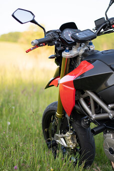 Aprilia Dorsoduro 750 - 10