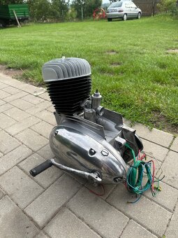 Motory: Jawa 250/559 a Jawa 250/353 - 10