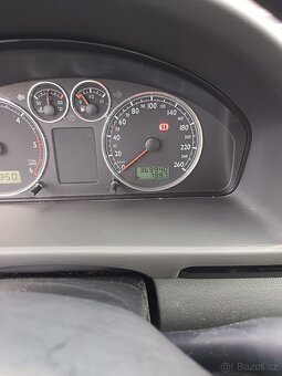 Prodám Volkswagen Sharan (nová STK) - 10
