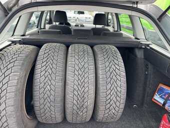 Škoda Octavia II 1.6TDI, kombi, 2010 - 10