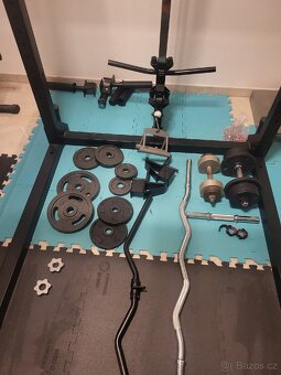 Posilovací sestava s multifunkční klecí - 10