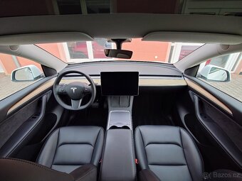 Tesla Model Y 2023 Standard Range 220 kW - 10