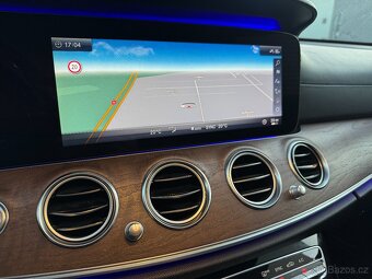 Mercedes Benz E-Class E 220 D 4 Matic Allterrain rv 2018 - 10