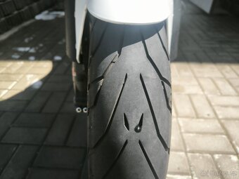 Triumph Tiger 1050 s ABS - 10