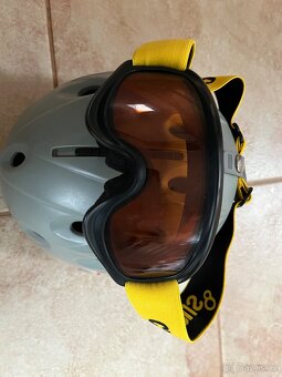 Lyzarska snowboard helma detska B-square 52-54 bryle Cygnus - 10