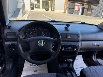 Škoda Octavia 1 combi 2.0 benzín AUTOMAT - 10