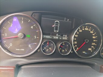 VW Touareg 3.0 TDI 176kw - 10