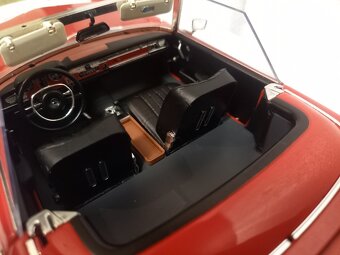MERCEDES-BENZ 280 SL Pagode, Schuco 1:18 - 10
