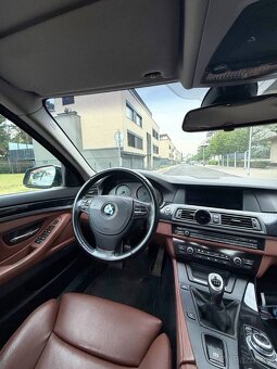 BMW 5 Series 3.0D - 10