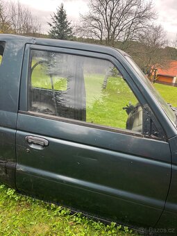 Mitsubishi Pajero 2 díly - 10