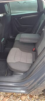 VW Passat combi 1.6 TDI 77kW Nová STK - 10