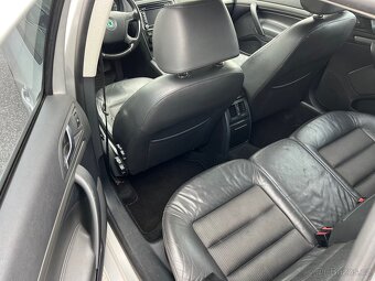 SKODA OKTAVIA II 2.0TDI DSG - 10