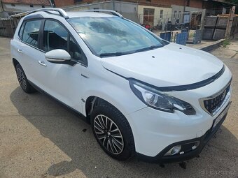 Peugeot 2008 1.2 61kw 2018 ČR - 10