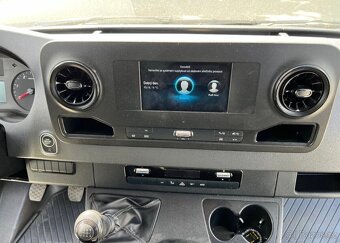 Mercedes Sprinter obytná dodávka top stav - 10