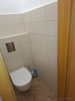 Pronájem obchodního prostoru 210m2 Praha 1 - 10