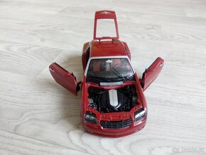 modely Bburago 1/18 starší na díly či opravu - 10