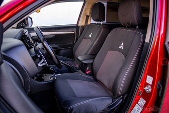 Mitsubishi Outlander 2.2DI-D 7-miestne Intense+ A/T - 10