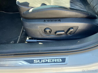 ŠKODA SUPERB 2,0 TDI 140 Kw DSG 4x4 SPORTLINE - 10