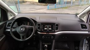 VOLKSWAGEN Sharan 2,0TDI Comfortline Panorama - 10