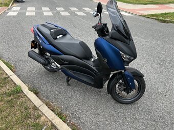 Yamaha X-Max 125 - 10